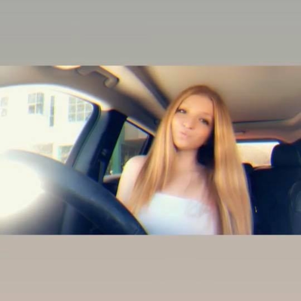 Meet your Posher, Madison